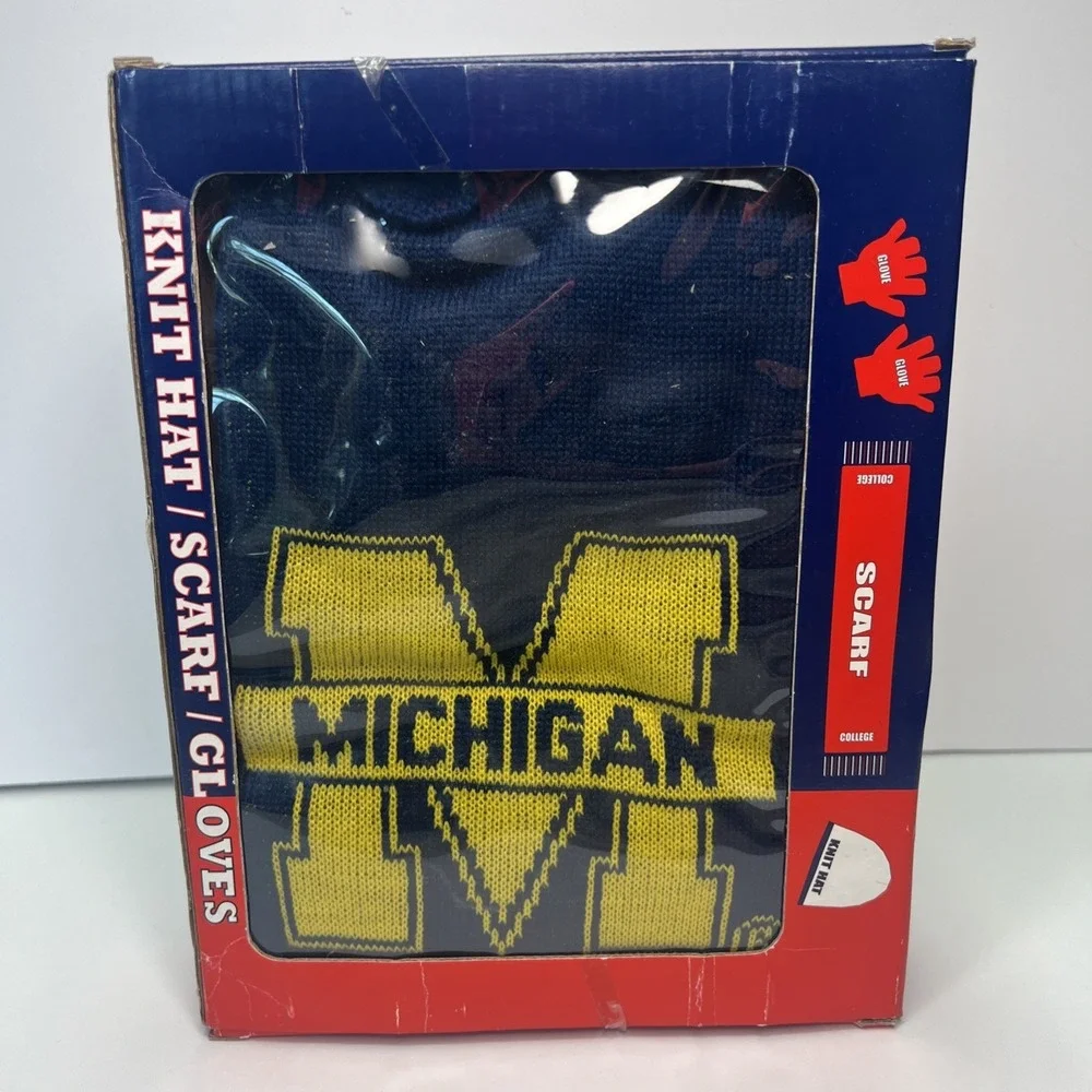 Vintage 90s Michigan Wolverines Knit Hat Scarf Gloves Gift Set NIB Deadstock